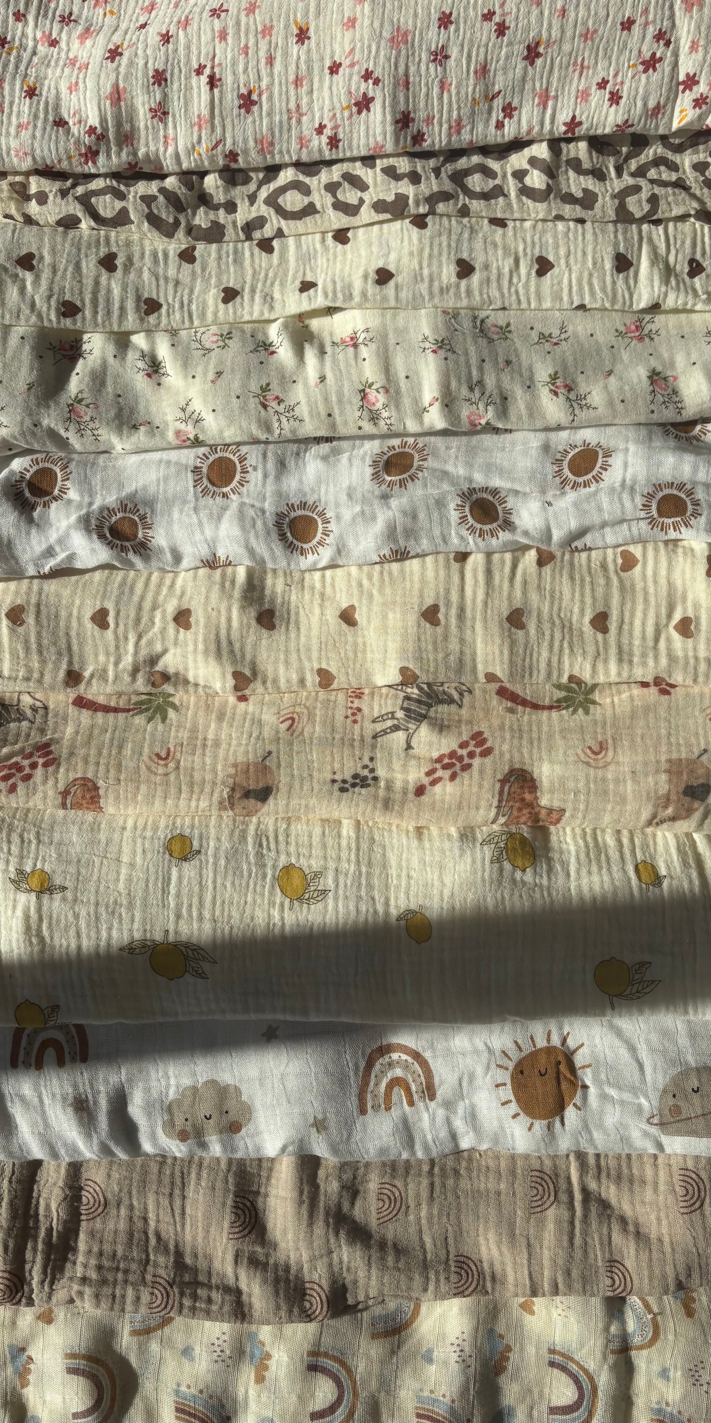 Cache-cou personnalisable à bouton pression