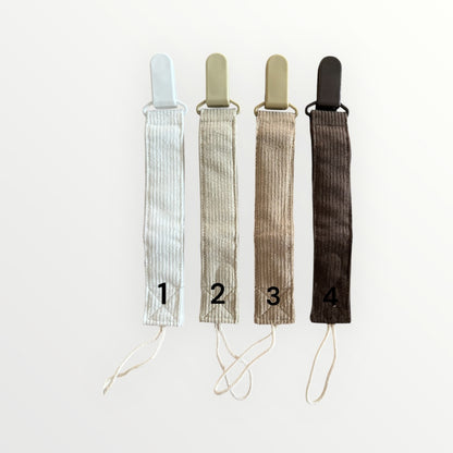 Attaches tétines