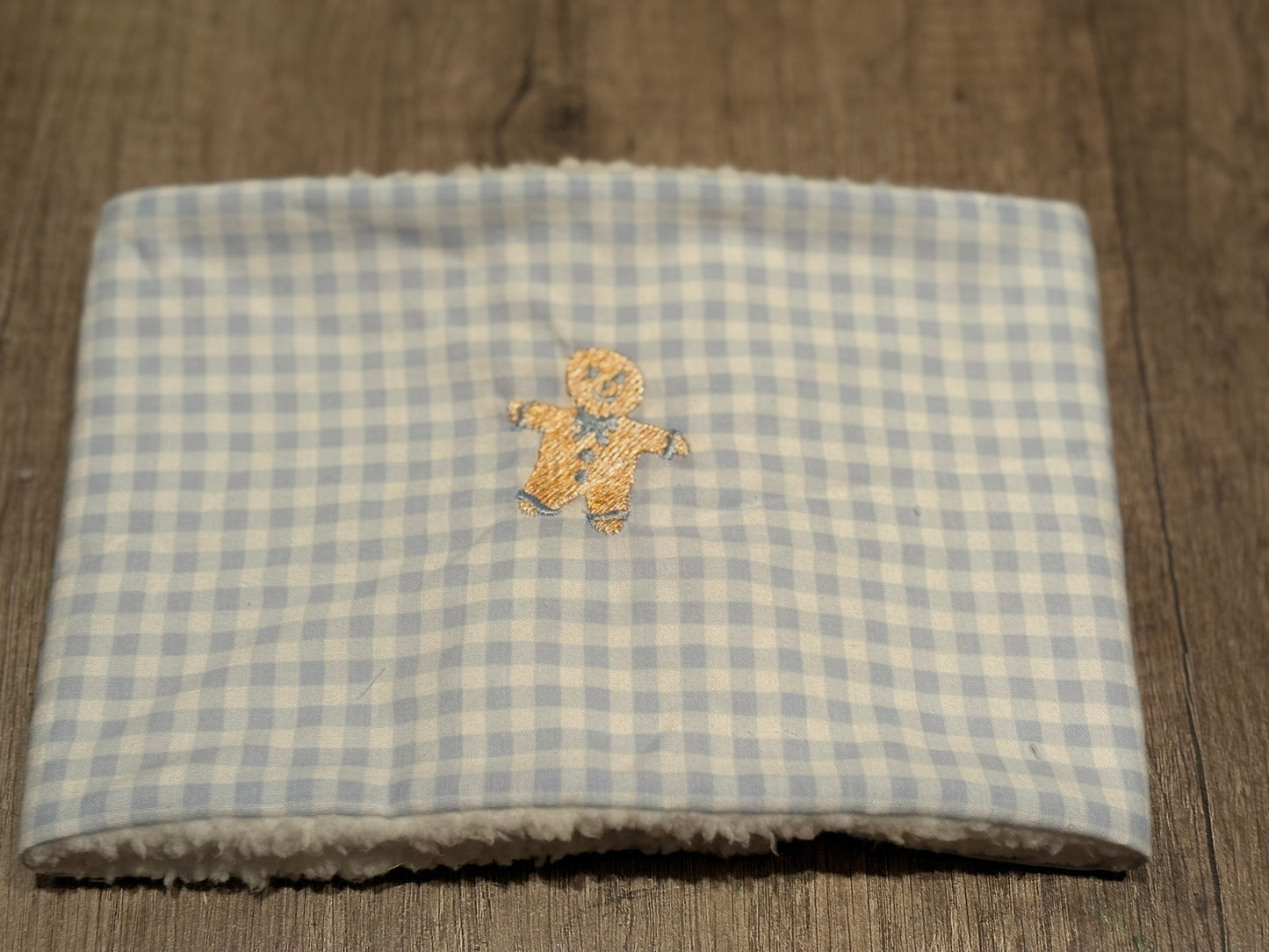 Cache-cou personnalisable à bouton pression