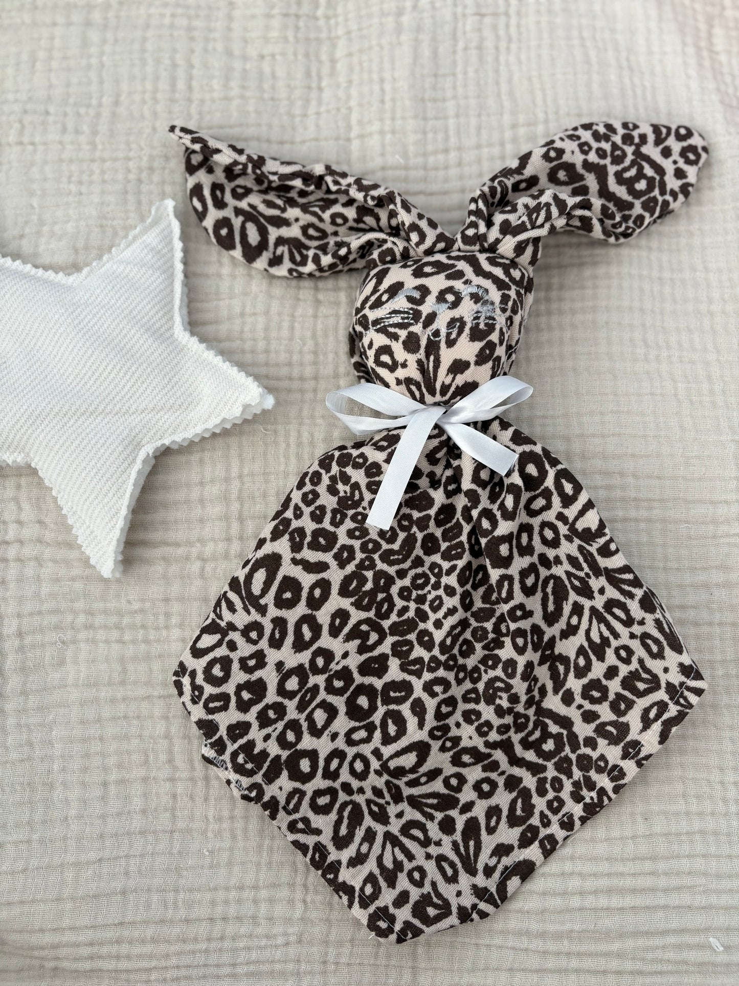 Doudou lapin gaze de coton