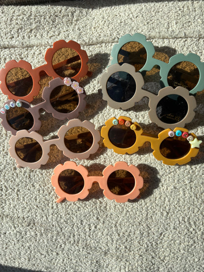Les lunettes à fleurs (monture Mat)