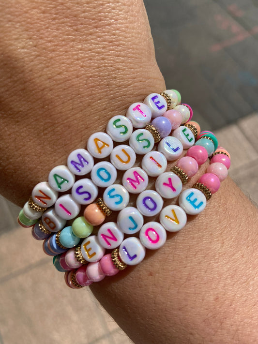 Bracelets perles blanches